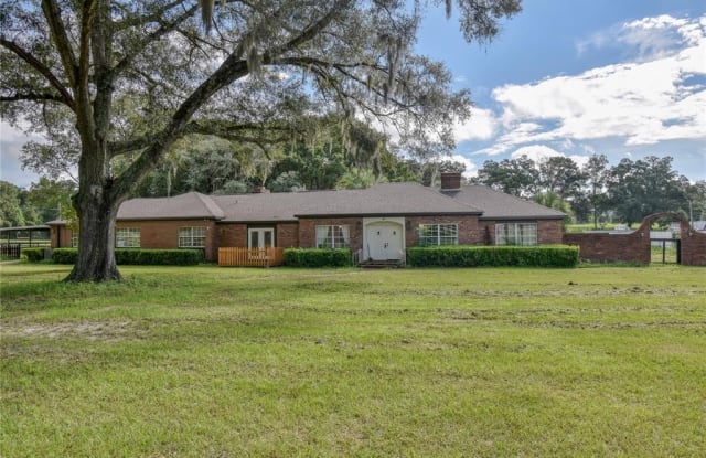 2831 NW 68TH AVENUE - 2831 Northwest 68th Avenue, Marion County, FL 34482