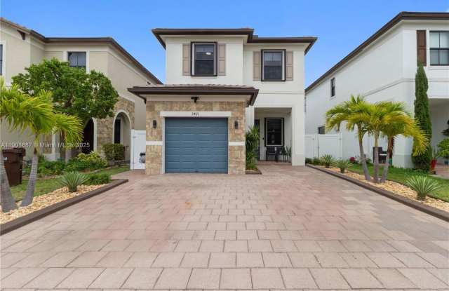 3431 West 109th Place