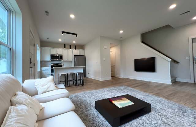 397 East Breckenridge Street