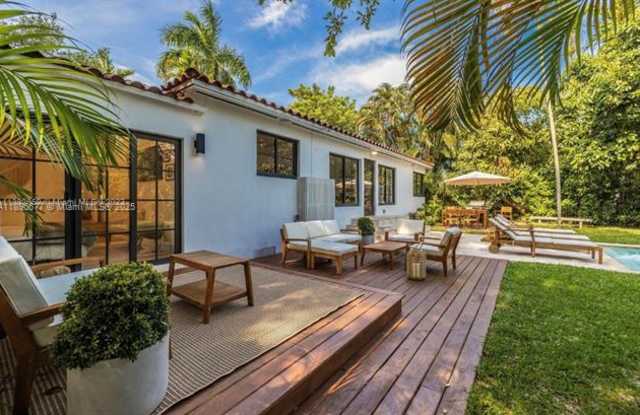 Photo of 114 NE 103rd Street