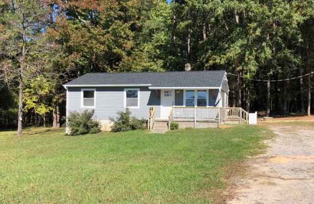 4622 Green Hill Rd - 4622 Green Hill Road, Nottoway County, VA 23824