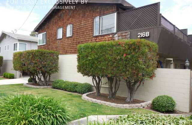 2168 Carlmont Dr