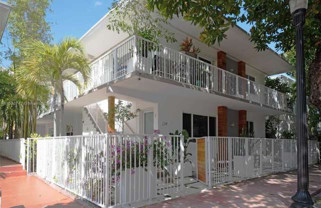 224 Meridian Ave