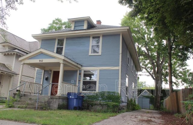 952 Virginia St SE - 952 Virginia Street Southeast, Grand Rapids, MI 49506