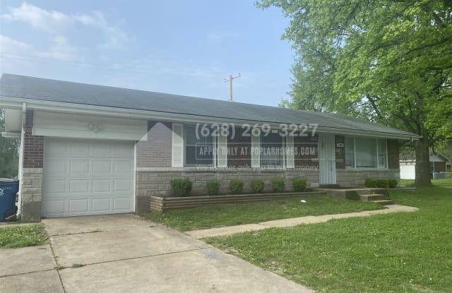 1348 Highmont ave - 1348 Highmont Drive, Ferguson, MO 63135