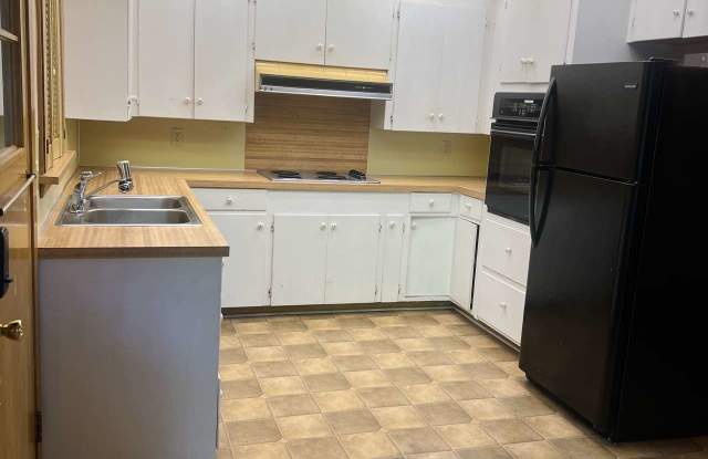 918 Robert Street - 1#2