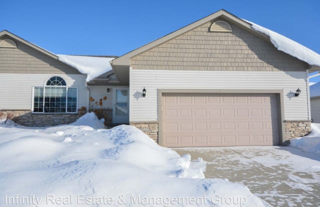 4527 Prairie View Pl NW - 4527 Prairie View Place Northwest, Rochester, MN 55901