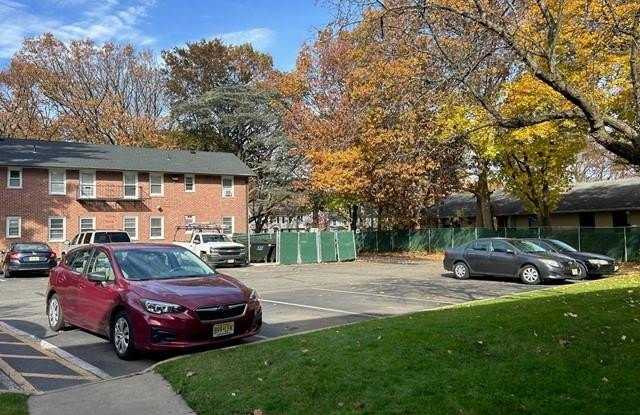 26-19 Fair Lawn Avenue 19F