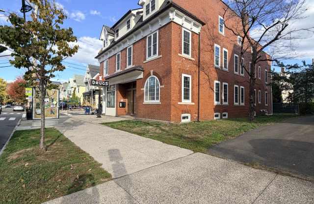 Photo of 765 ORANGE Street