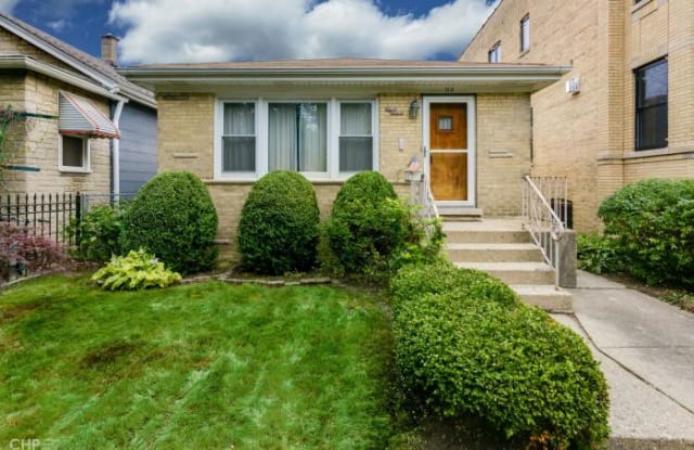 2638 W Carmen Avenue - 2638 West Carmen Avenue, Chicago, IL 60625