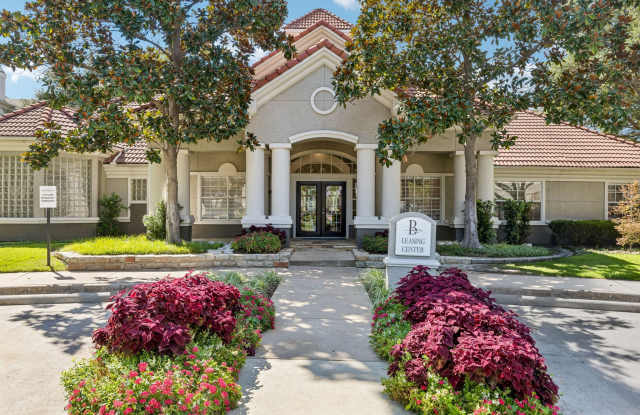 530 Buckingham