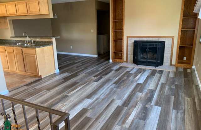 2 Bedroom Townhome in Maple Grove