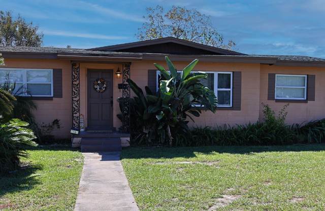 Photo of 3/1.5 house in Sunshine Gardens