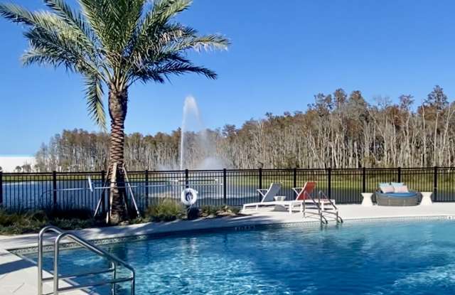 Photo of 2780 Crestbend Blvd