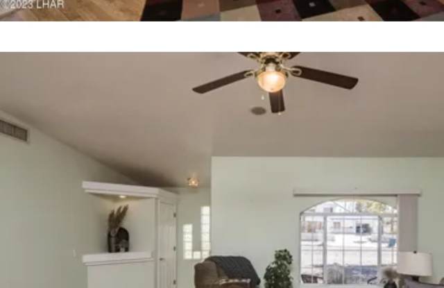3135 Daytona Ave.