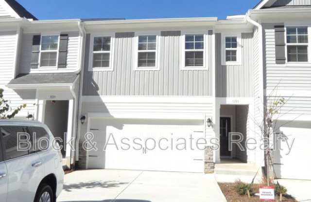 1133 Grenshaw Dr
