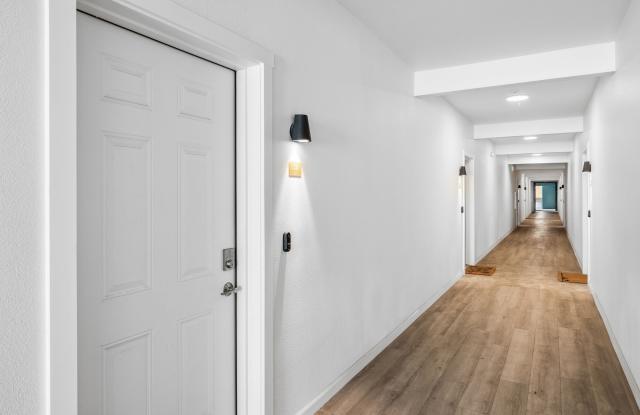 Pullman Modern Urban Apartments