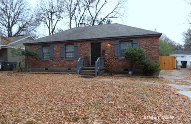 1648 Ivy - 1648 Ivy Road, Memphis, TN 38117