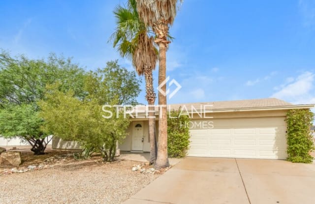 2426 East John Cabot Road - 2426 East John Cabot Road, Phoenix, AZ 85032