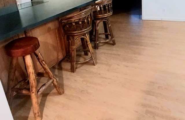 GREAT 3 BED, 2BATH HOME LOCATED NEAR BROADWAY  PRIEST