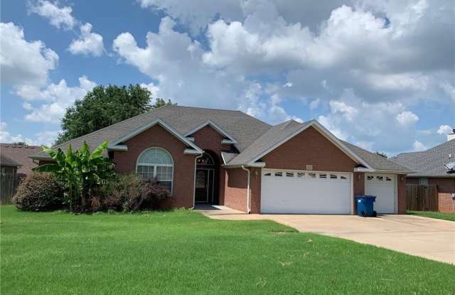 Photo of 602  SE Cambridge  PL