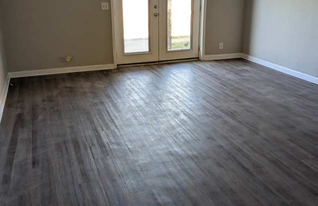 1077 Harold Drive - 1