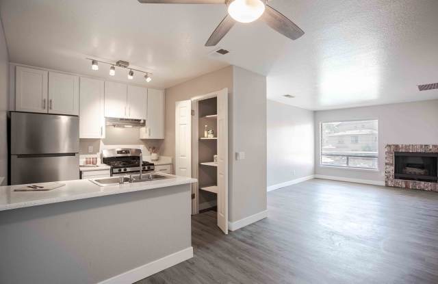 Photo of The Vue at Rocklin Ridge