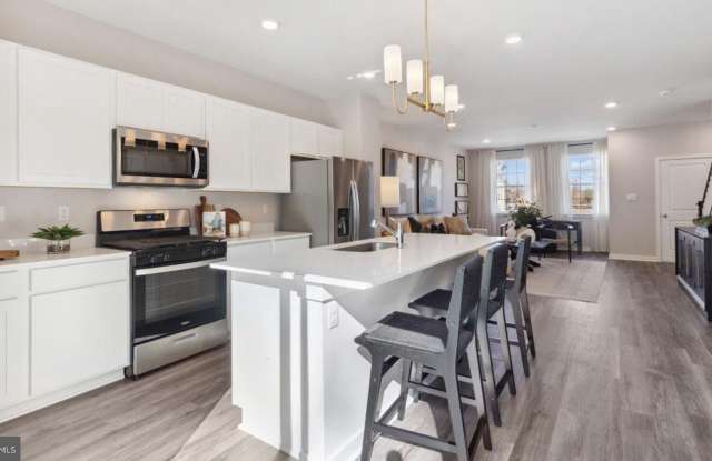 Photo of 7504 FERN GULLY WAY