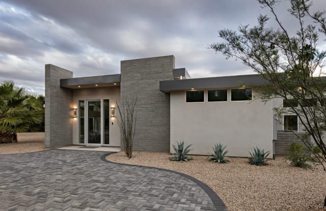 6219 E Redwing Road - 6219 E Redwing Rd, Paradise Valley, AZ 85253