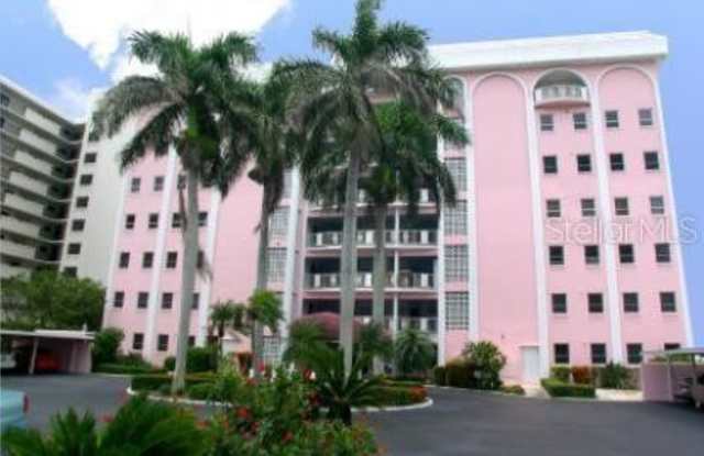 37 SUNSET DRIVE