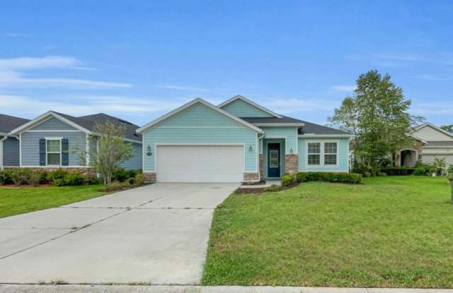 Photo of Stunning 4/3 Home in Summerlyn Subdivision