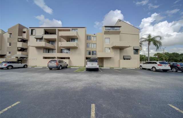 Photo of 10400 SW 108th Ave