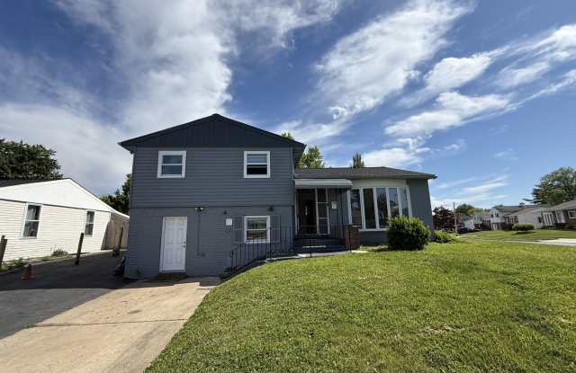 3BR Home + Separate 1BR In Law Apartment | Private Entrance | 2 Kitchens | 2 W/D | Yard + Driveway