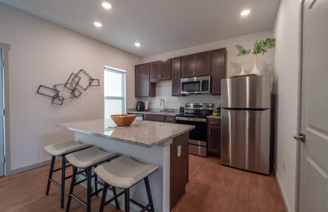 Photo of Row on Merchant