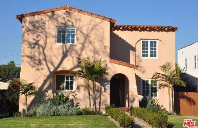 Photo of 1611 Ellsmere Ave