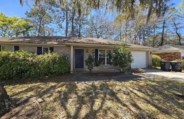 1112 Cobb Road