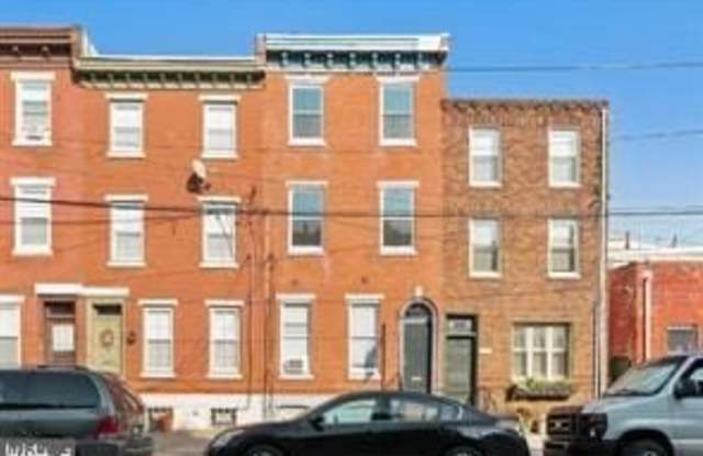 Photo of 803 CORINTHIAN AVENUE