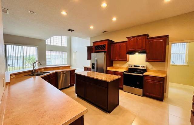 2719 SAND ARBOR CIRCLE