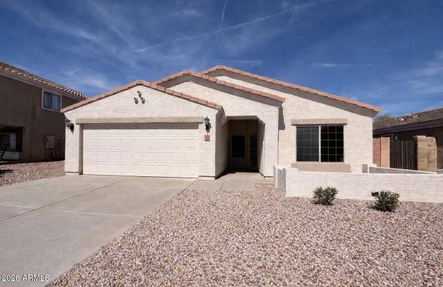 516 E Wolf Hollow Drive