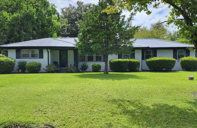 3802 Gillette Drive