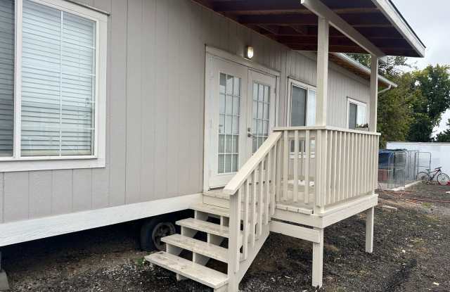 Photo of 2006 Daubenberger Rd. #B