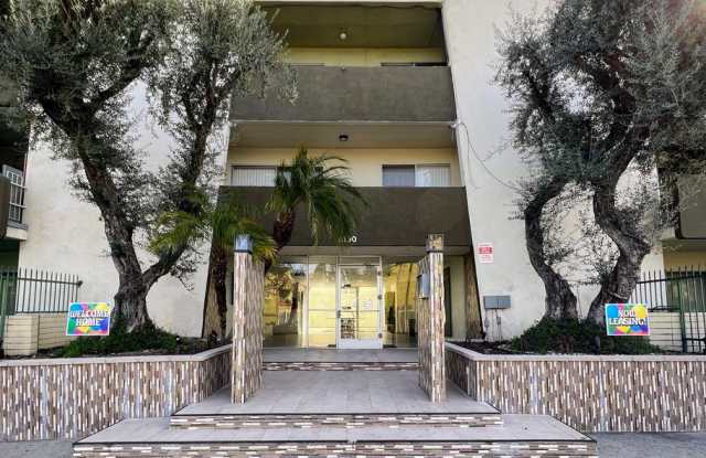 Photo of TARZANA 6150