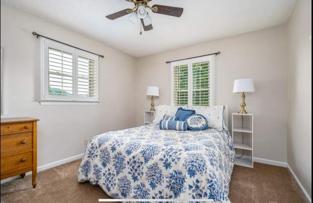 Photo of 2211 Kipping Street