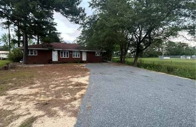 405 Chavis Street