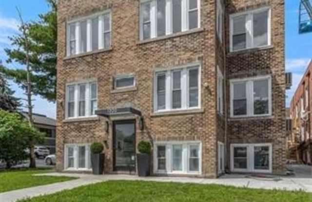 1312 PORTER Street