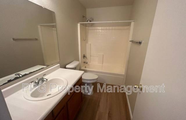 16263 W Superior Ave