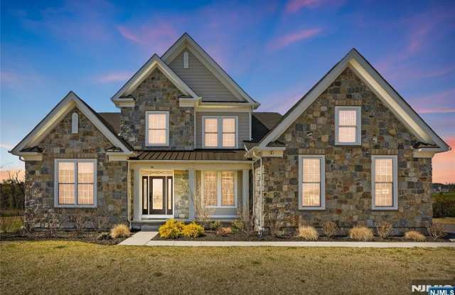 Photo of 14 Woodmere Road