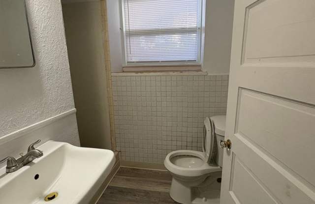 Photo of 112 Woodward (Sandy McFiddish)