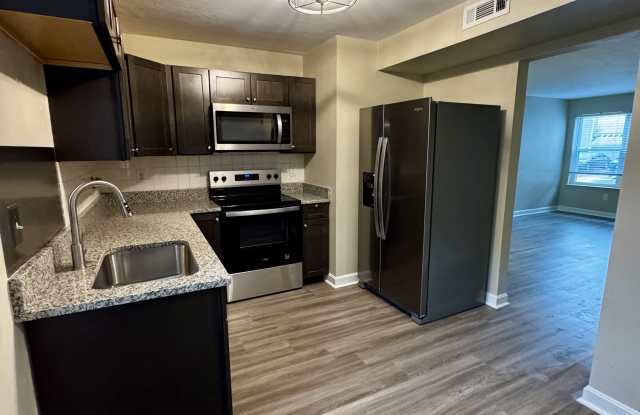 8570 Chesapeake Blvd