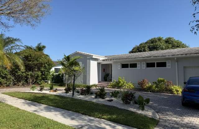 1400 Northeast 104th Street